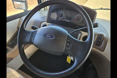 The Defiant - Forest River FR3 32DS Class A