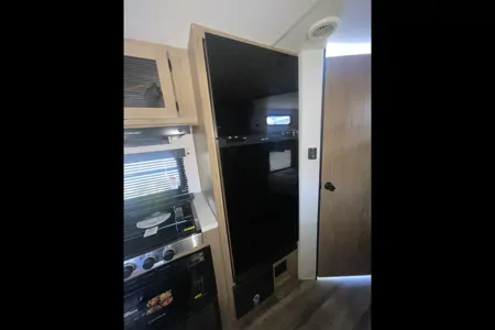 Fernando 's Jayco Grey Wolf Limited Travel Trailer