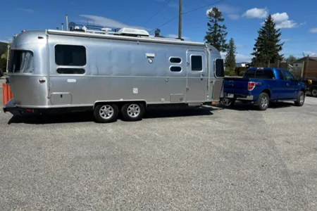 Shuswap Airstream Flying Cloud RTB Travel Trailer