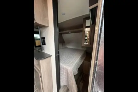 Starcraft Autumn Ridge Travel Trailer