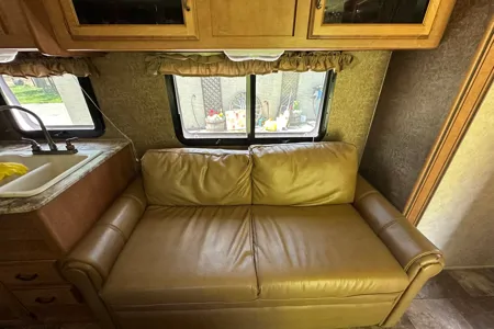 Alf's Coachmen Apex Travel Trailer