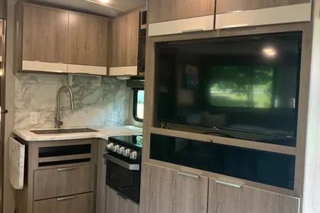 Grand Design 2500RL w/delivery