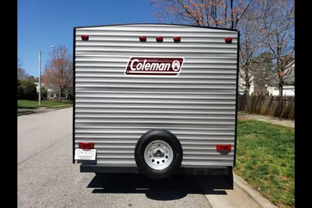 elliot's Dutchmen Lantern 17fq Travel Trailer