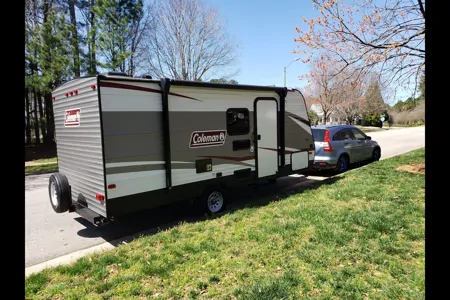 elliot's Dutchmen Lantern 17fq Travel Trailer