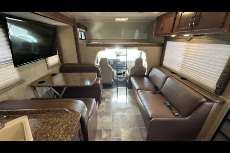 *New Listing* 2016 Thor Freedom Elite 29FE