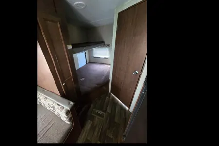 Keystone Hideout Toy hauler