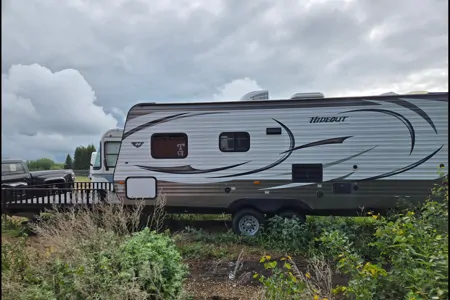 Keystone Hideout Toy hauler