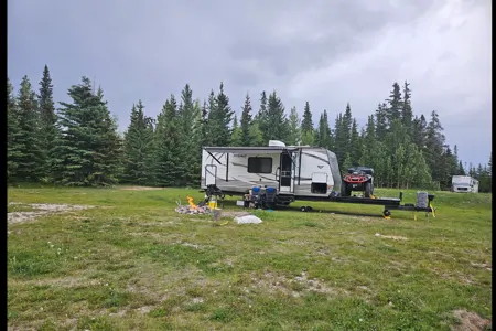 Keystone Hideout Toy hauler