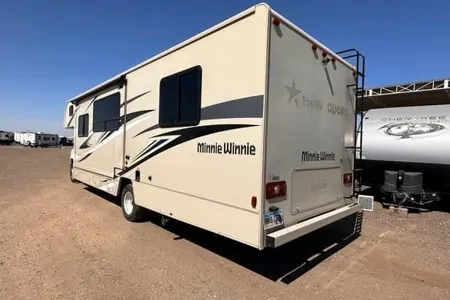 2020 Minnie Winnie 31K: Spacious w/ Flex Miles