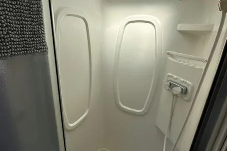 2020 Minnie Winnie 31K: Spacious w/ Flex Miles