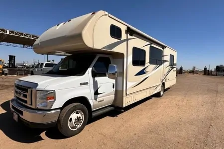 2020 Minnie Winnie 31K: Spacious w/ Flex Miles
