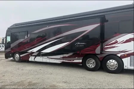 American Revolution Coach Class A