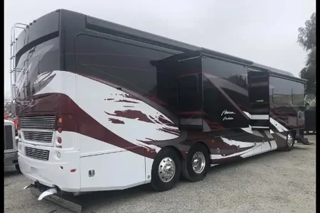 American Revolution Coach Class A