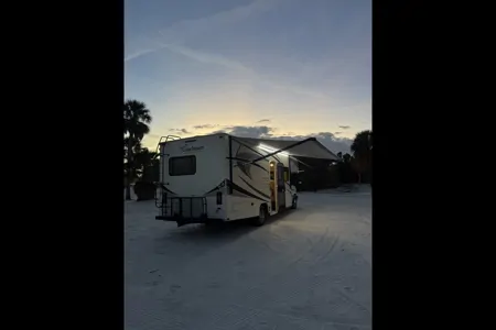 Coachmen Freelander 26RS