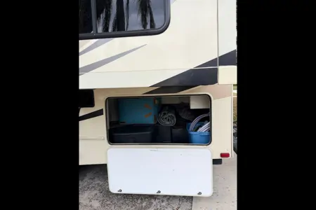 Coachmen Freelander 26RS