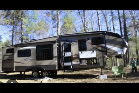Kurtis's RV Cottage