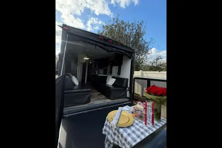 Wheelchair accesible Forest River 22 RR Toyhauler LS28