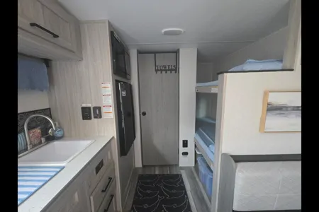 Manuel and Mindy's Fun RV
