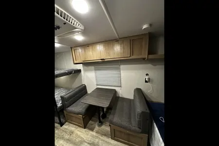 2024 THE WOLF DEN !!!! Great for easy moving!