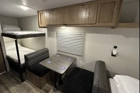 2024 THE WOLF DEN !!!! Great for easy moving!