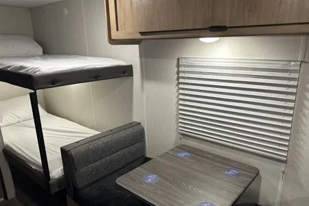 2024 THE WOLF DEN !!!! Great for easy moving!