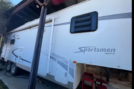 Oc's Sportsmen  Sportsmen Fifth Wheel