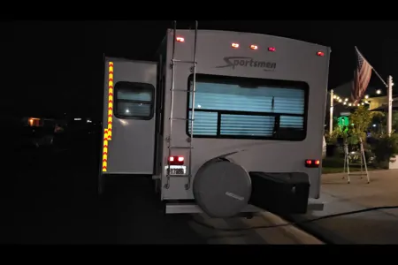Oc's Sportsmen  Sportsmen Fifth Wheel