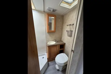 Dutchmen Aerolite 21QS Travel Trailer