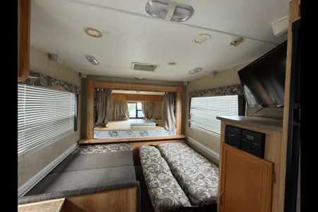 Dutchmen Aerolite 21QS Travel Trailer