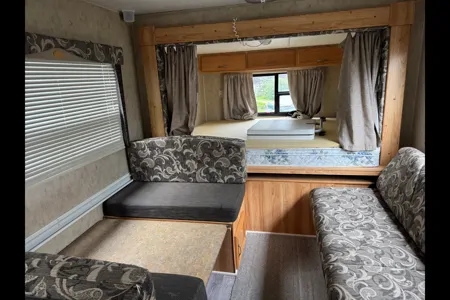 Dutchmen Aerolite 21QS Travel Trailer