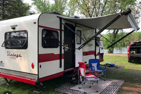 GB's Gulf Stream Vintage 19ERD Travel Trailer