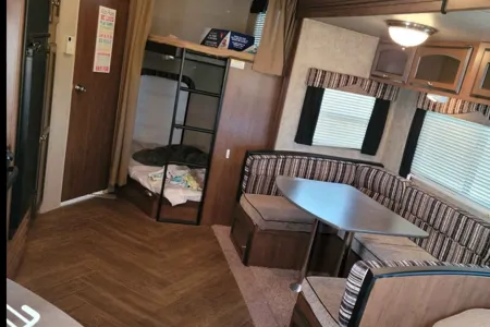 Olesha's Dutchman 261BHS Travel Trailer