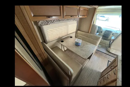 Thor Motor Coach Axis Class A 25.4