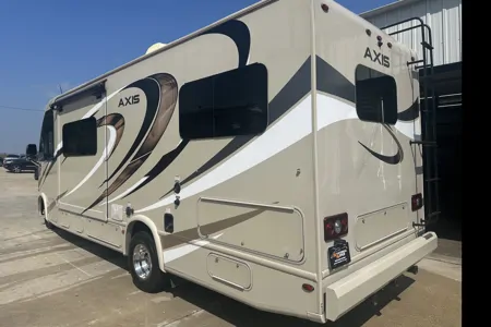 Thor Motor Coach Axis Class A 25.4