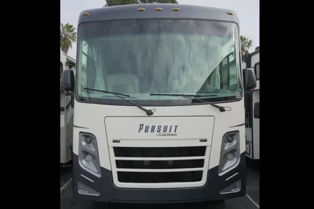 A5 Pursuit Sleeps 6 -Comfort, Space, Road Confidence w/Every Family-StarLink