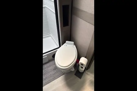 BRAND NEW JUST FOR YOU! 2025 Grand Design Transcend Sleeps 8