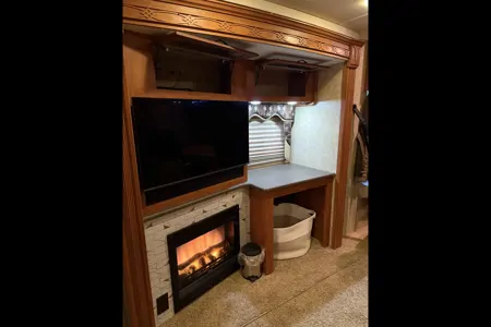 Coachmen Encounter Class A ready for a trip