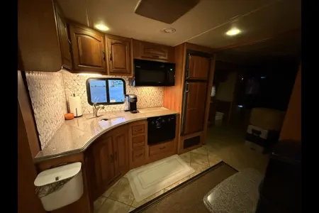 Coachmen Encounter Class A ready for a trip