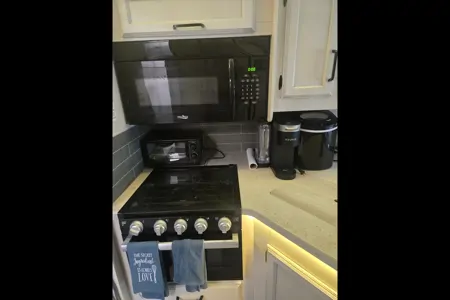 Roger's Jayco Alante Class A