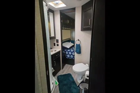 Roger's Jayco Alante Class A