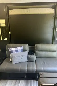 Garrett's Coachman Freedom Express 22SE Travel Trailer