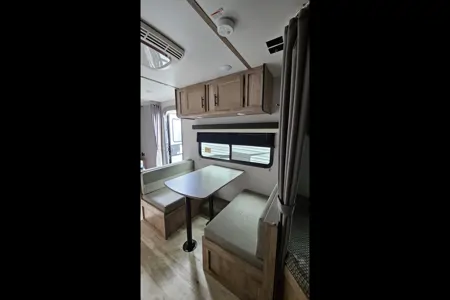 ROYALTON GRAND RIVER 25 BH  *** DOUBLE BUNK BED ***