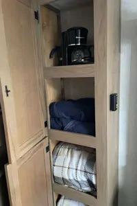 CL 17 CHEROKEE GREY WOLF Travel Trailer