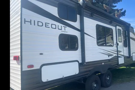 Okanagan Leisure's Keystone Hideout Travel Trailer