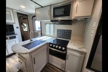 2019 Keystone 28ft Bunkhouse - Sleeps 9, Now Booking Early Bird Specials for 2026!