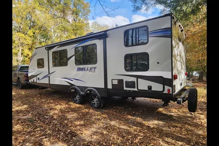 2019 Keystone 28ft Bunkhouse - Sleeps 9