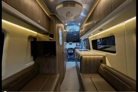 Carlos's Airstream interstate 24GT STD Class C