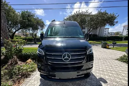 Airstream interstate 24GT STD