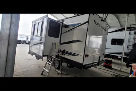 Rachel's Heartland Sundance Travel Trailer