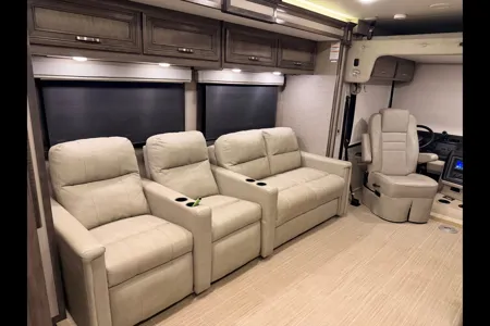 Entegra Coach vison xl Class A